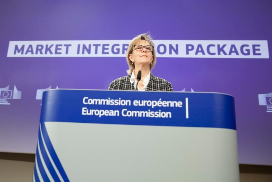 You are currently viewing Asset management : la Commission européenne propose d’instaurer un passeport automatique des fonds