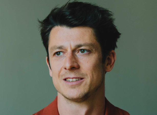 Vous êtes en train de consulter RockFi se détache des rétrocommissions et parie sur les honoraires