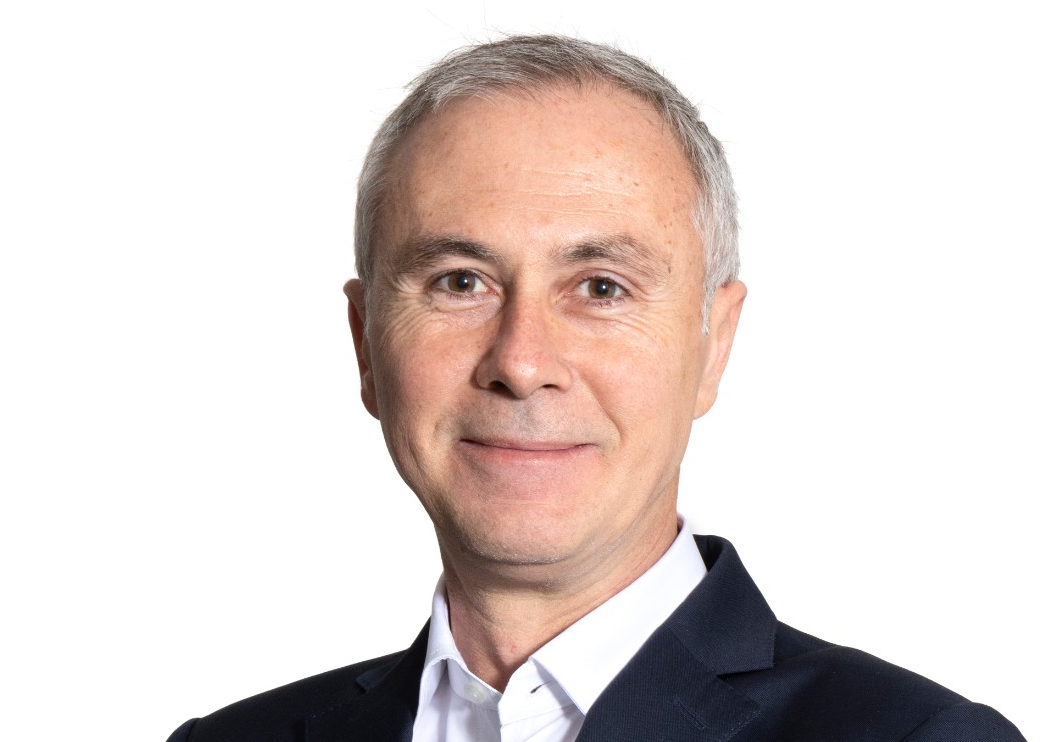 Vous êtes en train de consulter Private Corner recrute Vincent Archimbaud pour son développement européen